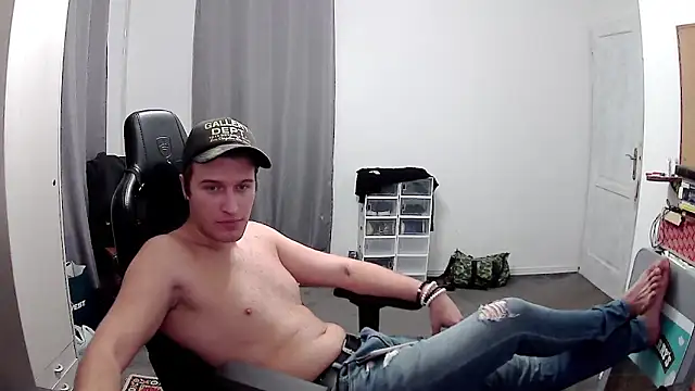 PKrisztian online show from 28, 10, 2025