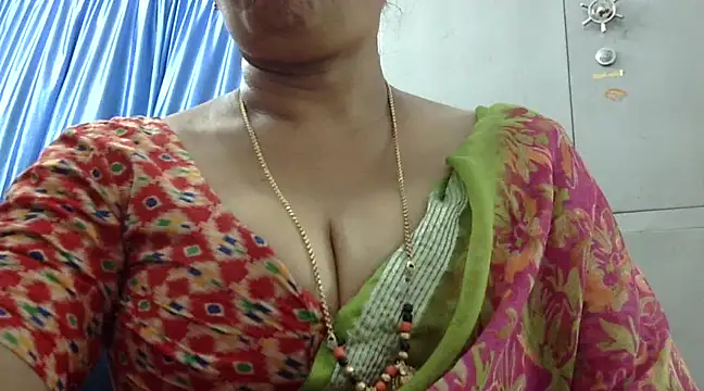 Snapshot of Vijji-telugu chatting on 4, 3, 2025 Vijji-telugu online show from 4, 3, 2025