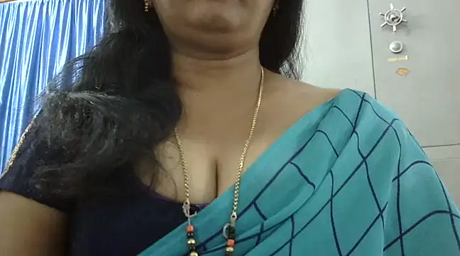 Snapshot of Vijji-telugu chatting on 7, 3, 2025 Vijji-telugu online show from 7, 3, 2025