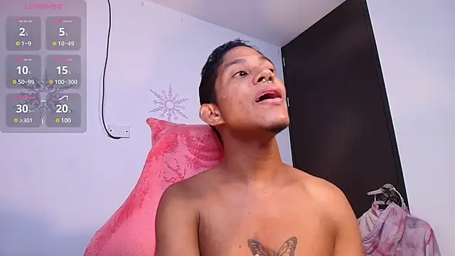 Snapshot of Palo_santo chatting on 20, 2, 2025 Palo santo online show from 20, 2, 2025