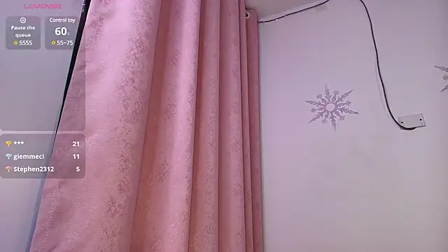 Snapshot of Palo_santo chatting on 27, 2, 2025 Palo santo online show from 27, 2, 2025