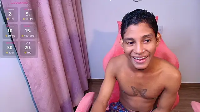 Snapshot of Palo_santo chatting on 3, 3, 2025 Palo santo online show from 3, 3, 2025