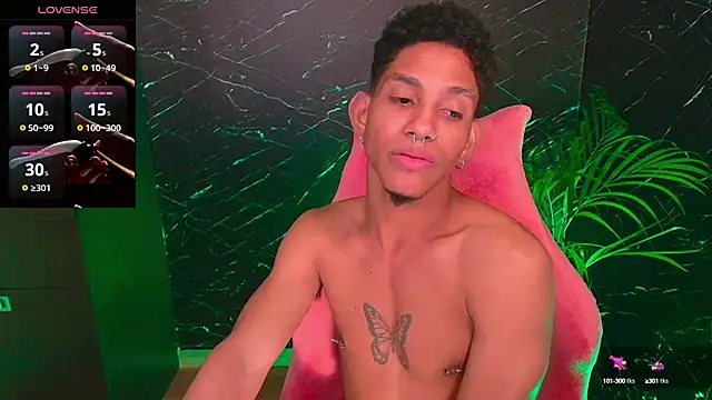 Snapshot of Palo_santo chatting on 19, 9, 2025 Palo santo online show from 19, 9, 2025