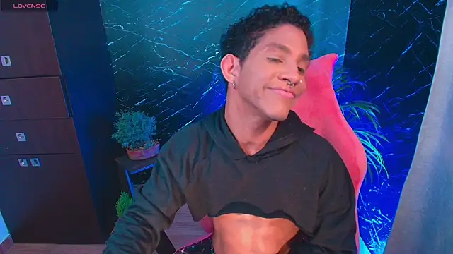 Snapshot of Palo_santo chatting on 30, 10, 2025 Palo santo online show from 30, 10, 2025