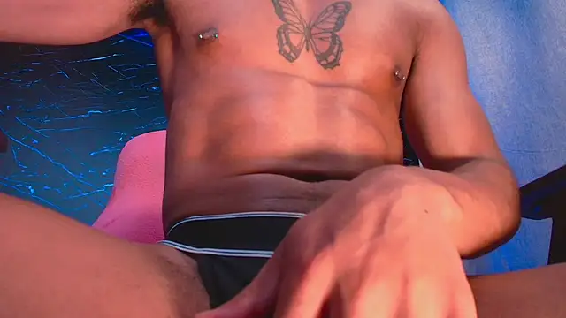 Snapshot of Palo_santo chatting on 20, 11, 2025 Palo santo online show from 20, 11, 2025