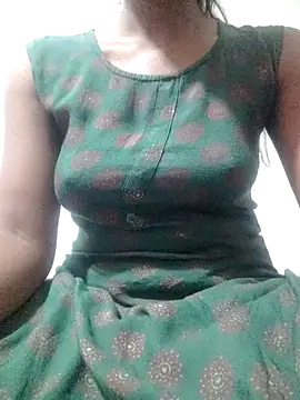 rituporna2004 online show from 8, 2, 2025