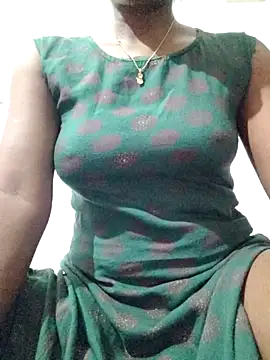 rituporna2004 online show from 13, 9, 2025