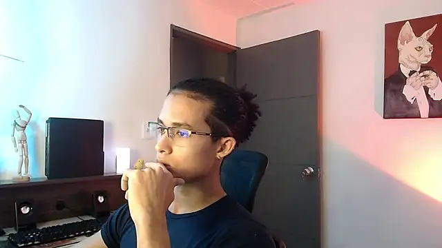 alejo x3 online show from 28, 2, 2025