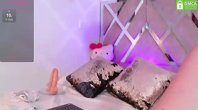 LauryMoons online show from 20, 2, 2025