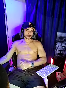 sexyboycolombi4 online show from 4, 3, 2025