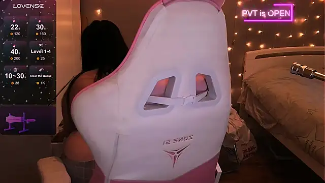 og maddison online show from 24, 2, 2025