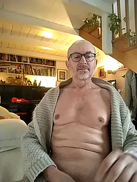 Snapshot of MadProfessor chatting on 14, 3, 2025 MadProfessor online show from 14, 3, 2025