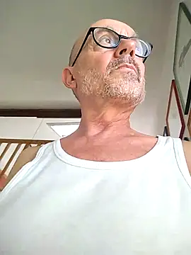 Snapshot of MadProfessor chatting on 24, 9, 2025 MadProfessor online show from 24, 9, 2025