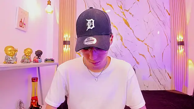 Nikolay Gregori online show from 24, 2, 2026