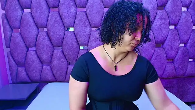 Snapshot of AlaSmith chatting on 1, 2, 2026 AlaSmith online show from 1, 2, 2026