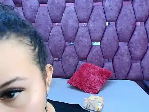 Snapshot of AlaSmith chatting on 1, 4, 2026 AlaSmith online show from 1, 4, 2026