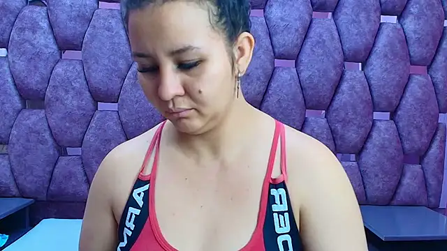 Snapshot of AlaSmith chatting on 12, 4, 2026 AlaSmith online show from 12, 4, 2026