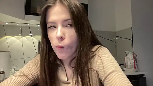 Haley Gars online show from 4, 12, 2025