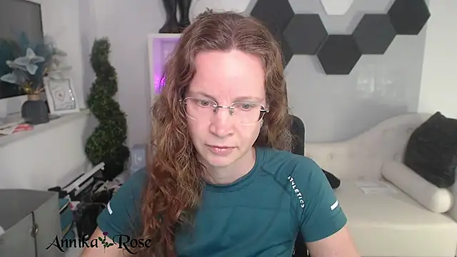 Snapshot of AnnikaRose chatting on 14, 1, 2025 AnnikaRose online show from 14, 1, 2025