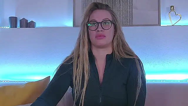 MariaNeumann online show from 31, 1, 2025