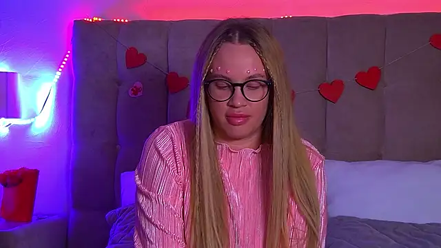 MariaNeumann online show from 14, 2, 2025