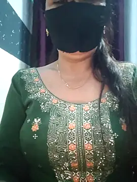 Aishwaryaa 69 online show from 3, 3, 2025