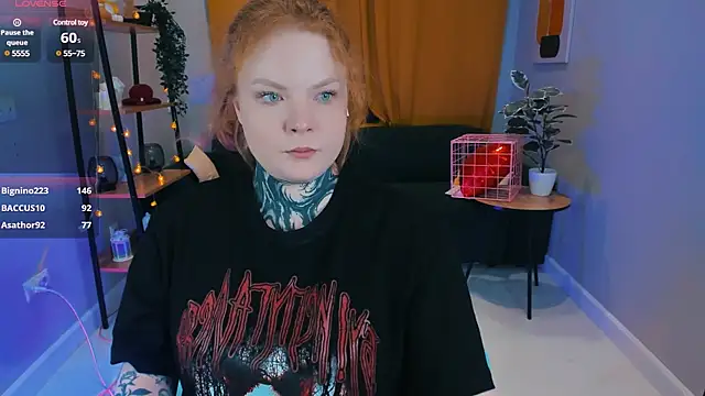 Cassie xKiss online show from 2, 3, 2025