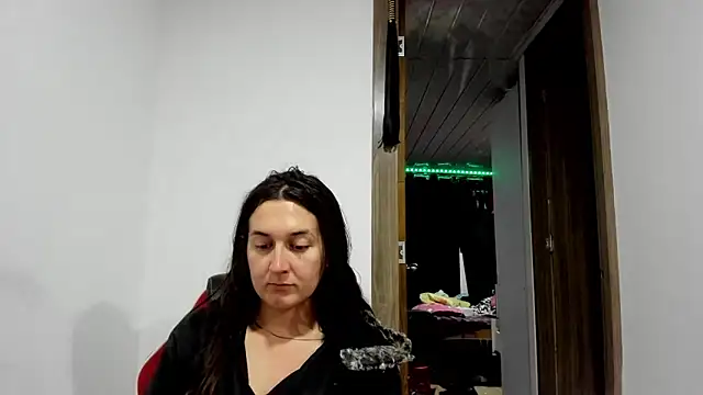 Snapshot of Sweet-Suck69 chatting on 7, 3, 2025 Sweet-Suck69 online show from 7, 3, 2025