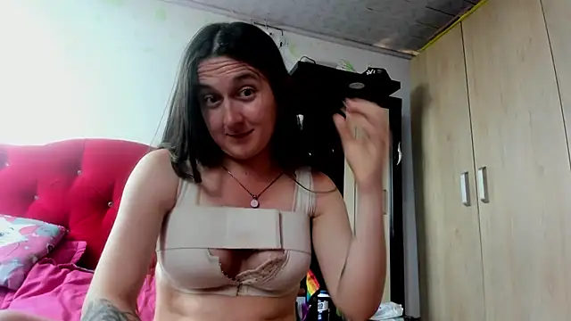 Snapshot of Sweet-Suck69 chatting on 14, 9, 2025 Sweet-Suck69 online show from 14, 9, 2025