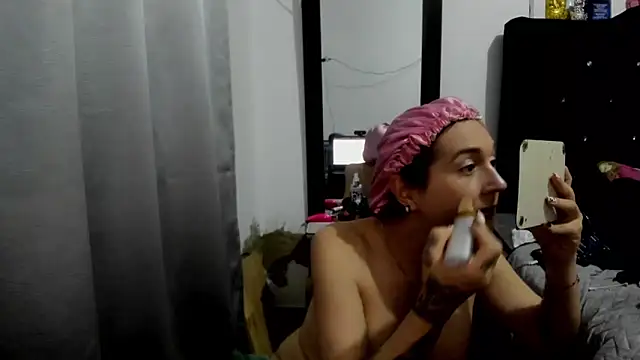 Sweet-Suck69 online show from 17, 3, 2026