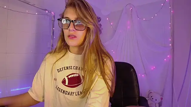 Giia paiige18 online show from 10, 11, 2025