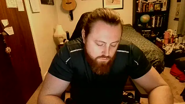 Hairy Guy30 online show from 28, 11, 2025