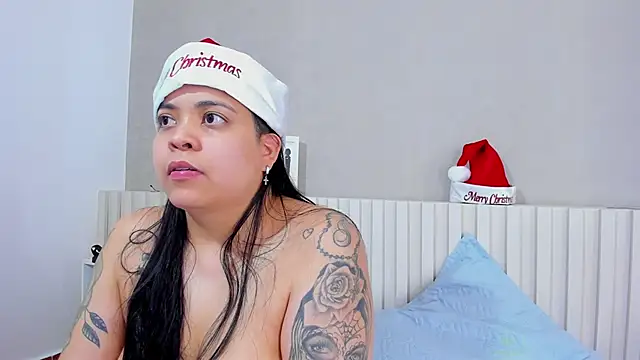 Snapshot of naughtylesbians__ chatting on 24, 12, 2024 naughtylesbians online show from 24, 12, 2024