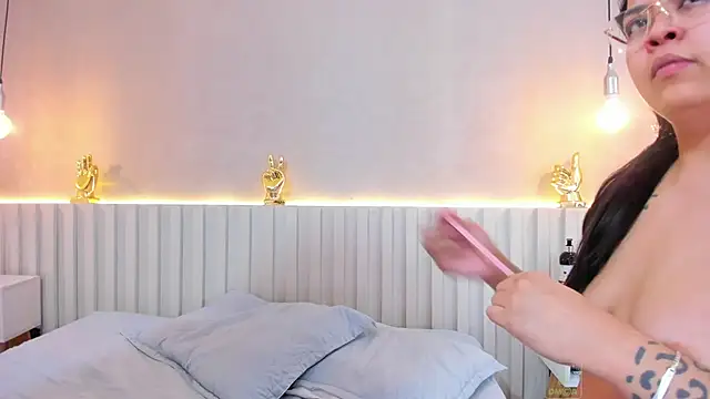 Snapshot of naughtylesbians__ chatting on 7, 3, 2025 naughtylesbians online show from 7, 3, 2025