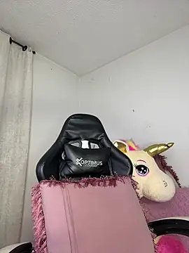 Miaa love6969 online show from 3, 4, 2026