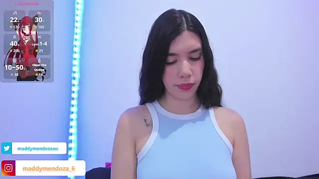 Snapshot of MaddyMendozaxx chatting on 1, 12, 2025 MaddyMendozaxx online show from 1, 12, 2025