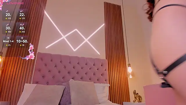 Sophia turneer online show from 3, 4, 2026