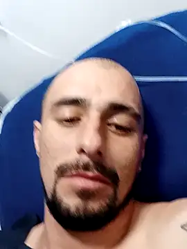 Snapshot of fire_menxxx001 chatting on 18, 12, 2024 fire menxxx001 online show from 18, 12, 2024