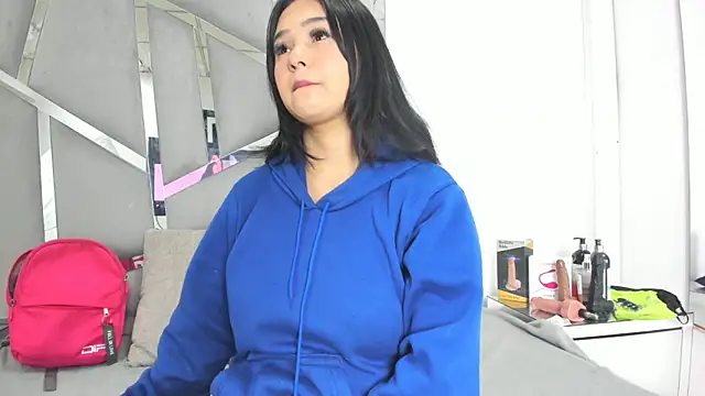 Catherinee69 x online show from 4, 10, 2025