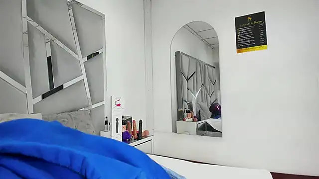 Catherinee69 x online show from 27, 10, 2025