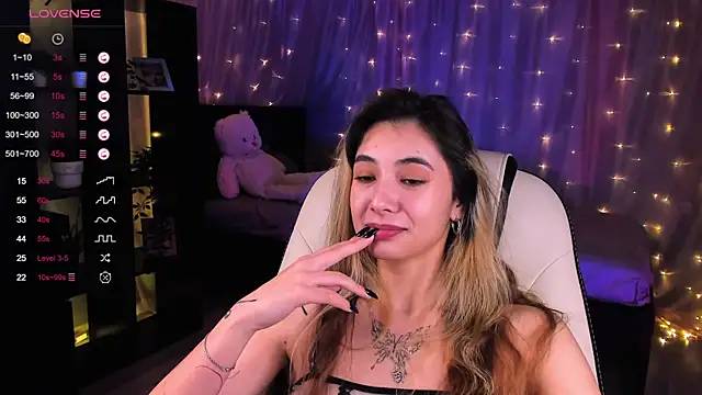 DarlaLike online show from 8, 12, 2024