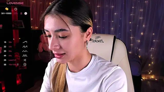 DarlaLike online show from 10, 1, 2025