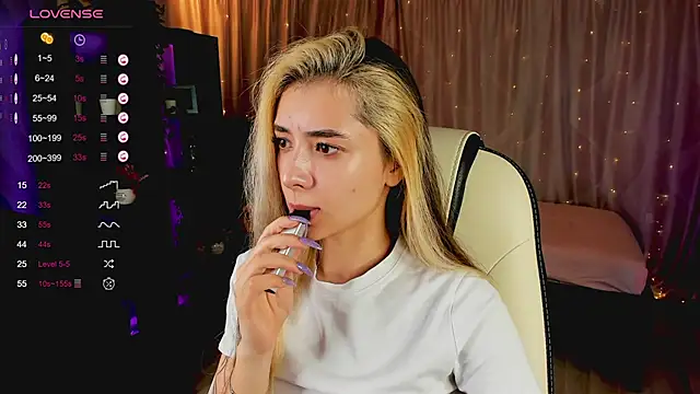 DarlaLike online show from 26, 2, 2025