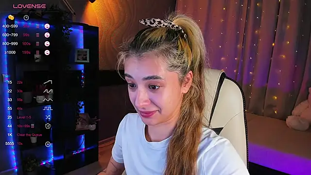 DarlaLike online show from 6, 3, 2025