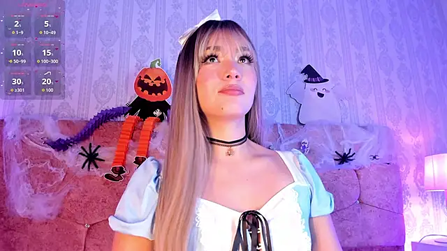 lunar leen online show from 31, 10, 2025