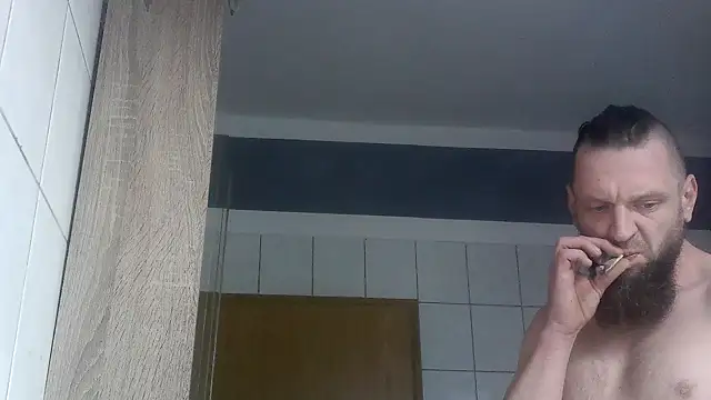 donhulio482 online show from 6, 11, 2025