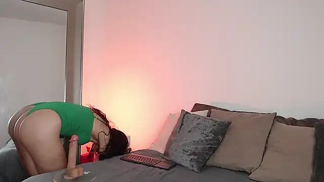 madisex s online show from 7, 1, 2026