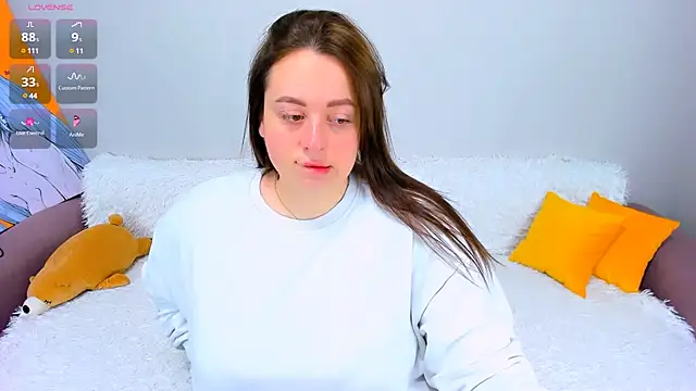 Feral  berry   online show from 9, 12, 2024