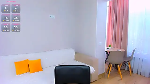 Feral  berry   online show from 7, 3, 2026