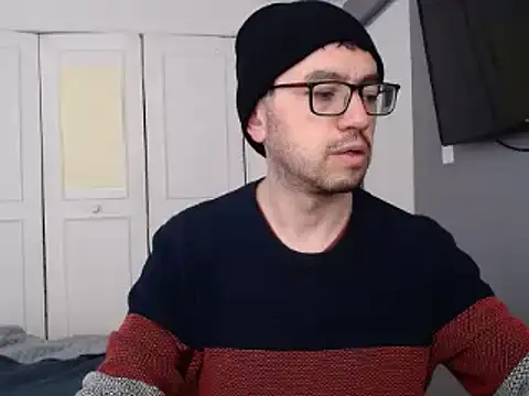 Diptongo online show from 3, 12, 2024